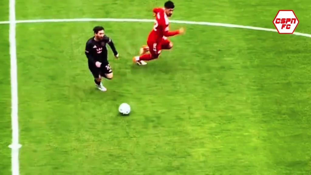 球王的影響力！實(shí)拍：全場(chǎng)6.2萬(wàn)觀(guān)眾高呼梅西是什么效果？